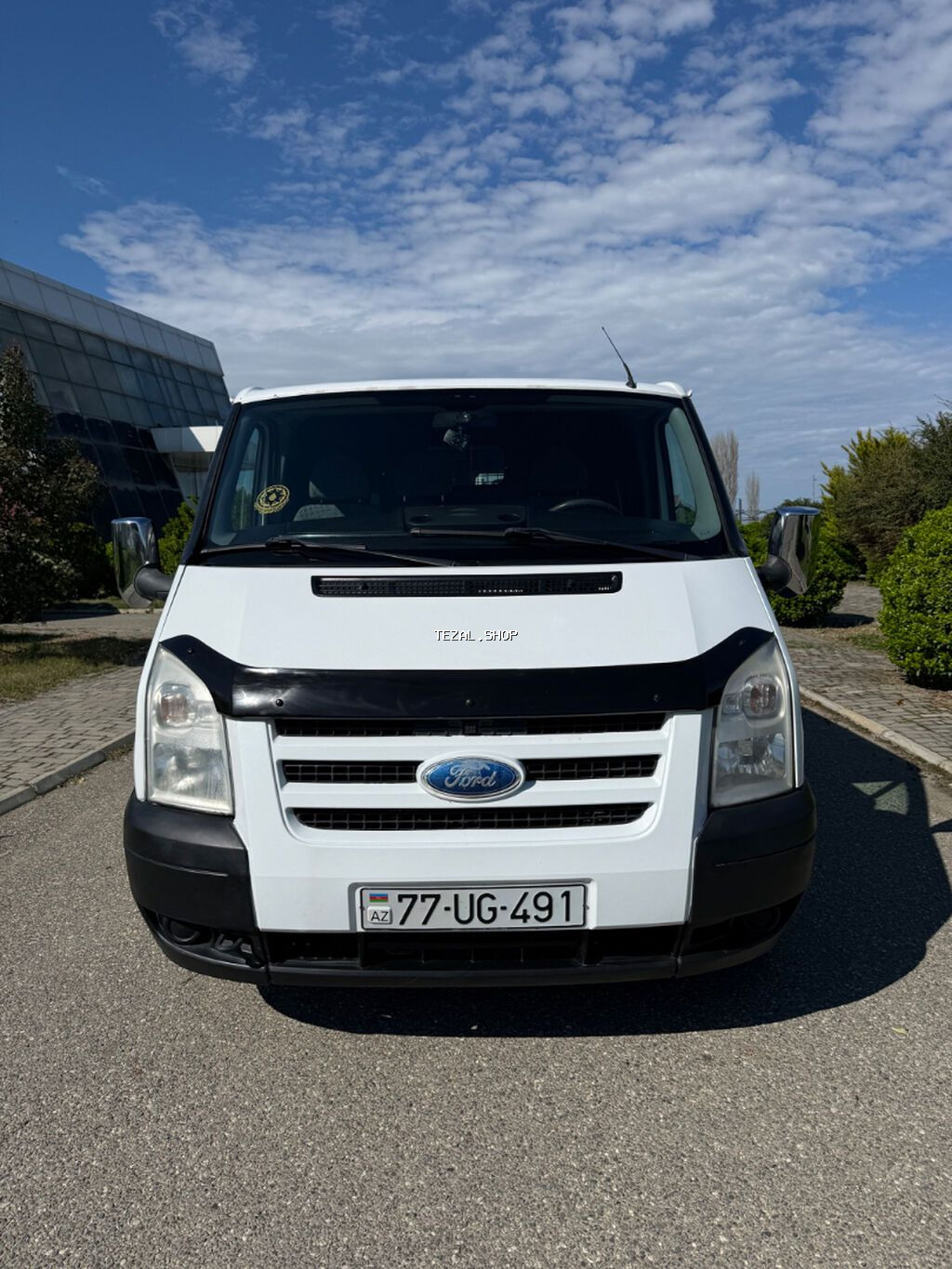 Masın yaxsi vezyetdedir arvopadan gelenen özümde olub masın yük