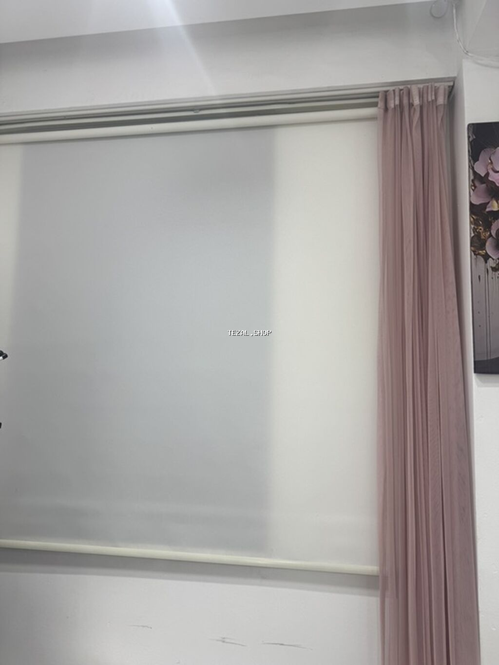 Ag jaluz rulon pərdə Eni 190 uzunluq 3 metr 2 ededir biri 1 metr