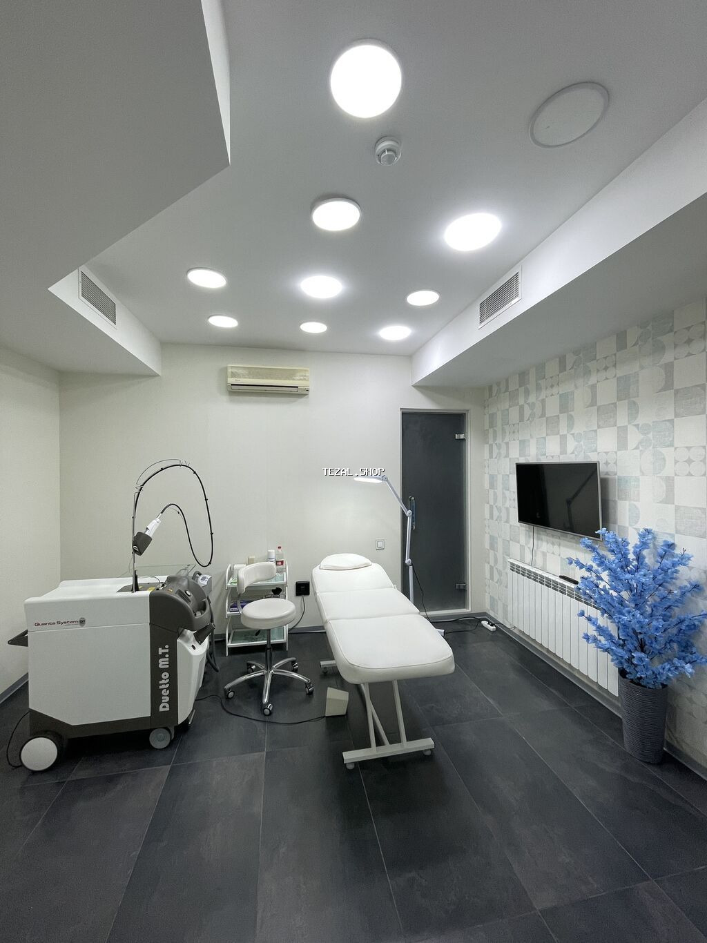 Salam. Məhsul çox az istifadə olunub, ideal vəziyyətdədir. Üstündə - şəkil 3