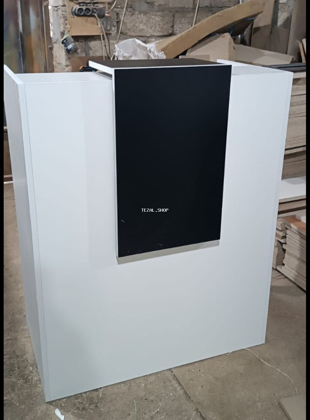 Resepsn masası – kompakt və funksional dizayn - Ölçü: təxmini 170 sm - şəkil 4