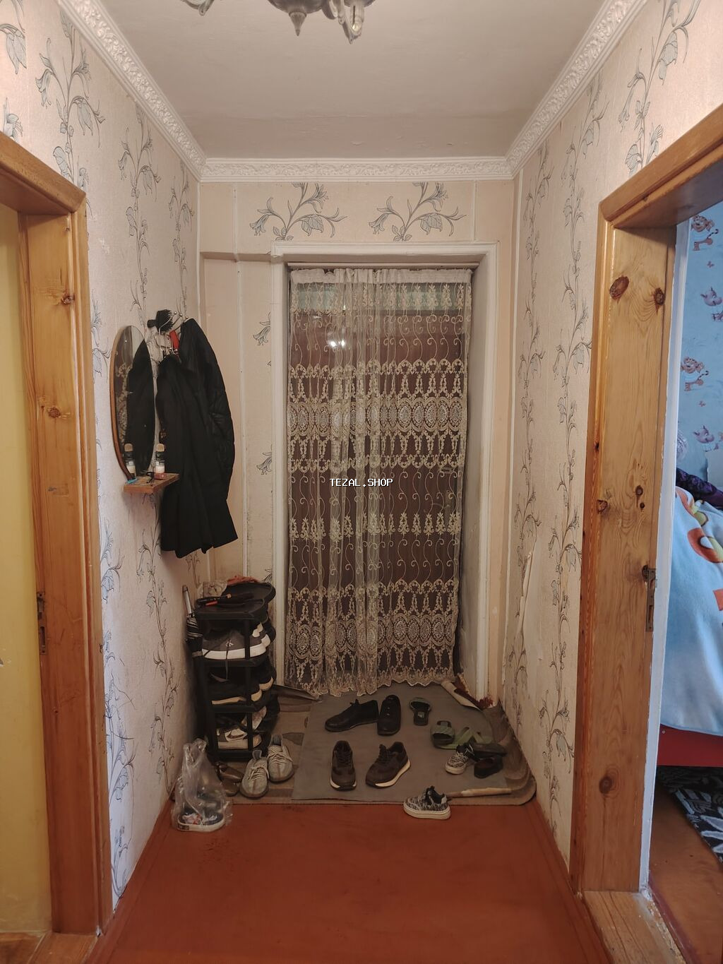 Məkan: Mətbəx və dəhlizli yaşayış sahəsi Xüsusiyyətlər: - Uzun