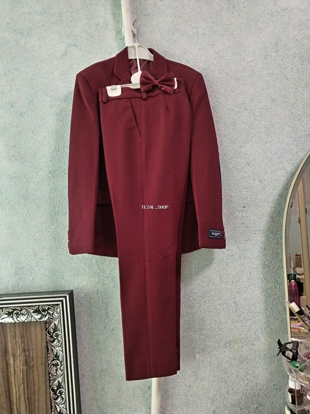 Uşaq üçün klassik kostyum dəsti – bordo rəng 6-7yaş. 1 dəfə istifadə