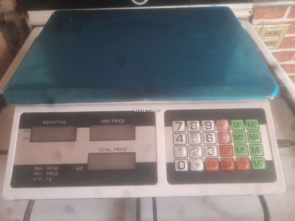 Az işlenib üzlüyü belə cırılmayıb 40kq liq Yanlız Whatsappla əlaqə