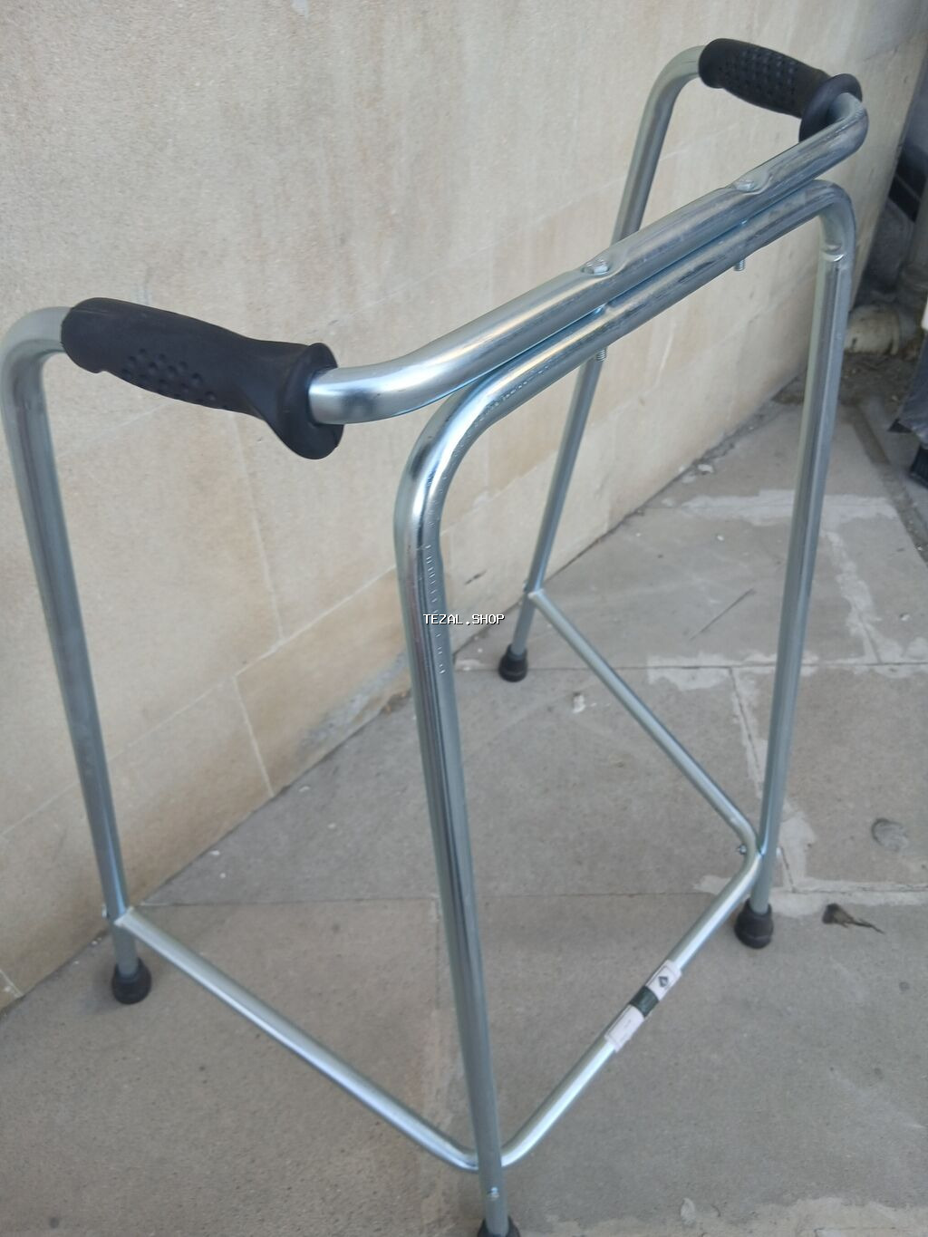 Yeriməyə kömək etmək üçün nəzərdə tutulmuş möhkəm metal çərçivə - şəkil 3