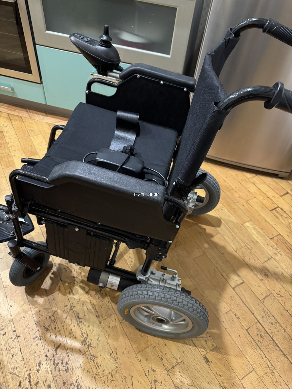 Elektrik təkərli əlil arabası Sürət: 6 km/saat Hərəkət məsafəsi: 25 - şəkil 4