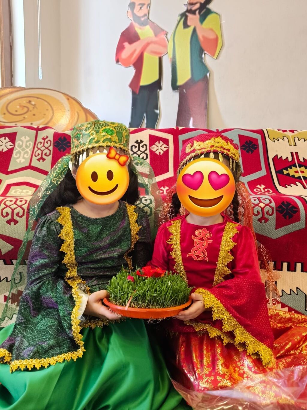 Milli paltarlarin kirayəsi çox sərfəli qiymətə!