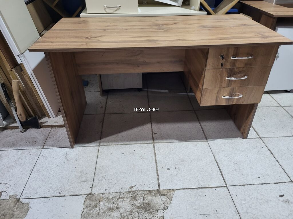 Ofis/iş masası – təbii ağac teksturasında - Material