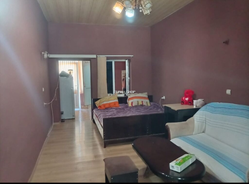 1 otaqlı mənzil – studiya tipli geniş otaq,internet,şəhər