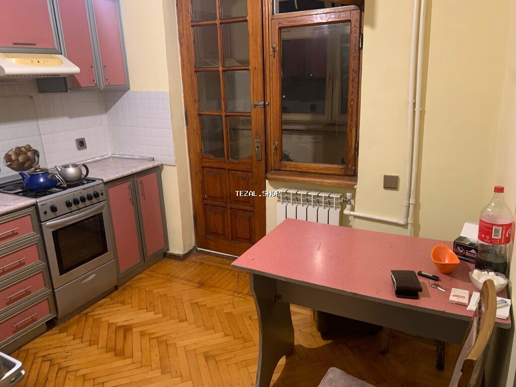 Salam, otaq yoldaşı axtarılır. Mənzildə geniş mətbəx və səliqəli