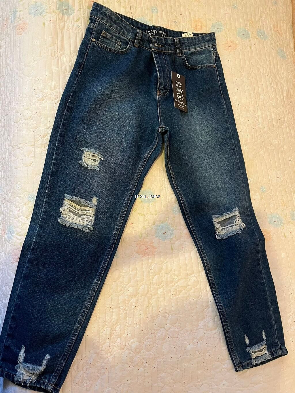 Mom jeans yenidir etiketide ustunde 30 azn