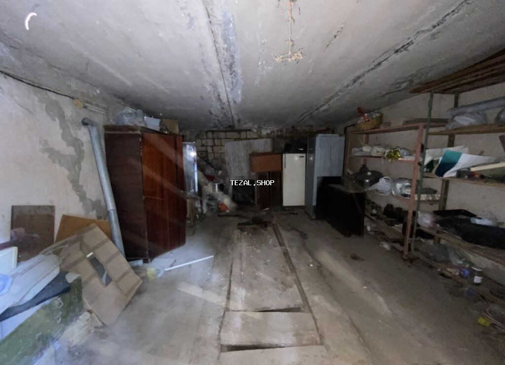 Qaraj satilir unvan (Baki sahari, Binaqedi rayonu, 6-c1 mik