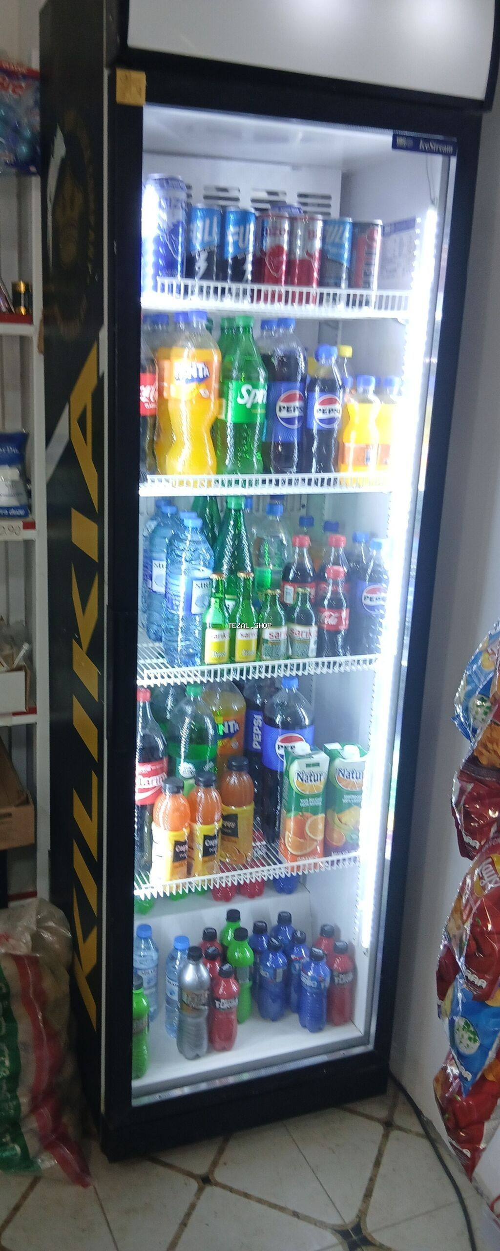 Süd məhsulları və sərinləşdirici içkilər vitrini Məhsullar: - Süd - şəkil 2