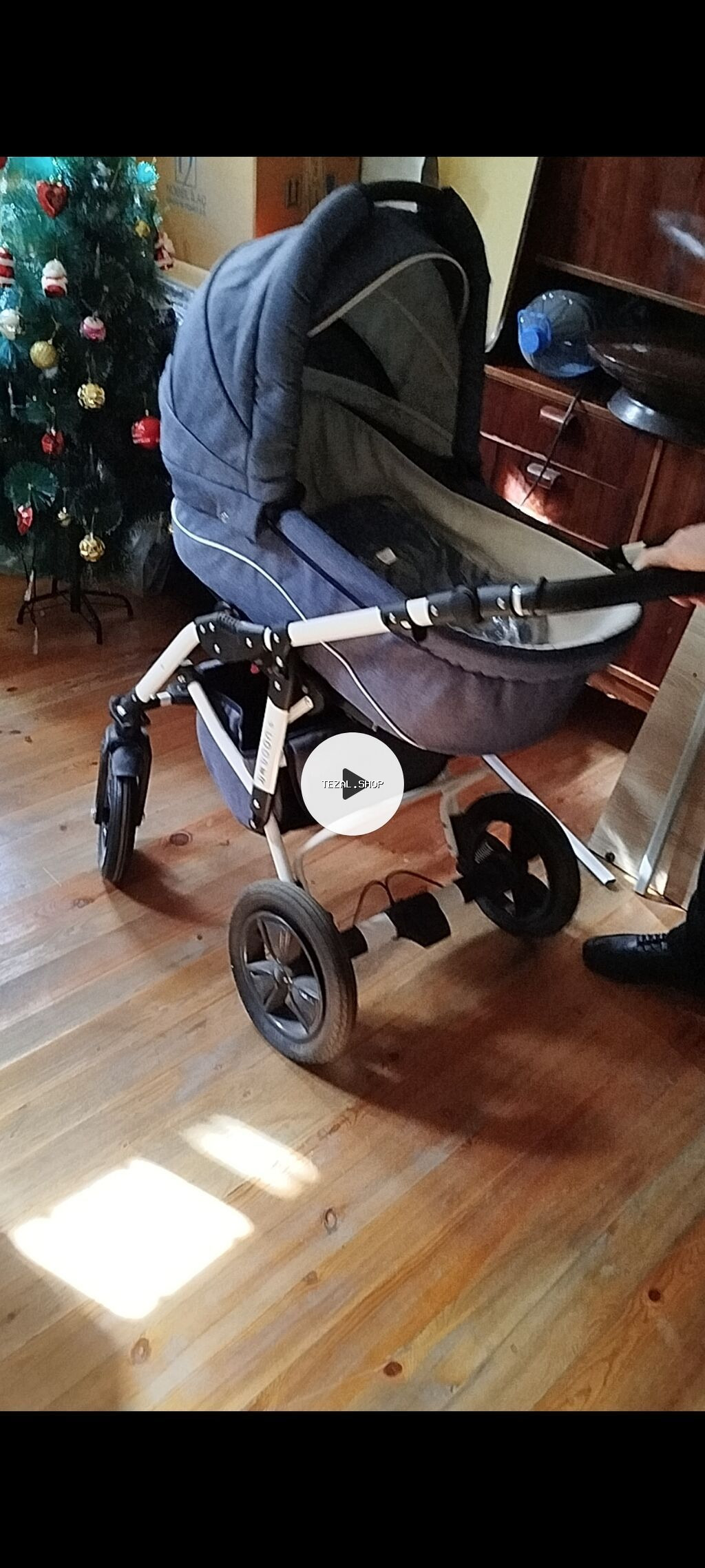 Çıxarıla bilən beşikli araba