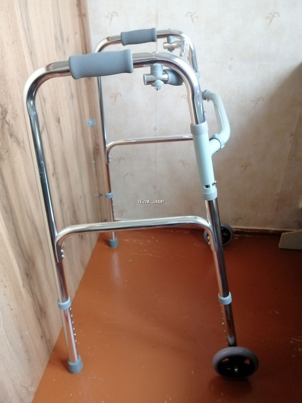 Təkərlı gəzinti çərçivəsi (rollyator tipli yürüteç) - Material