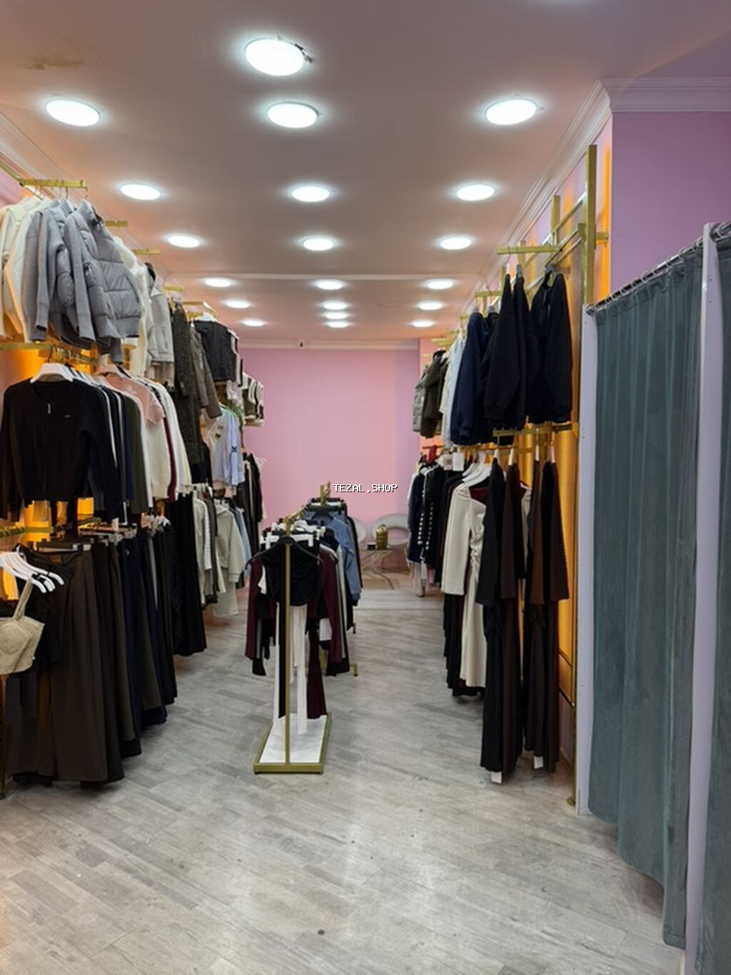 Magaza 28 Mall in tam yanidir gedis gekisin ən six olan yeridir 7/24 - şəkil 4