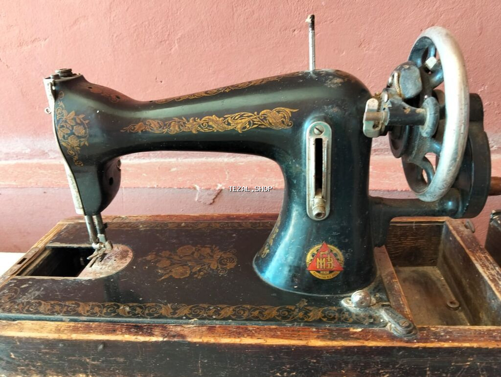 Antik mexaniki tikiş maşını - Klassik əl çarxlı (volanlı) model -