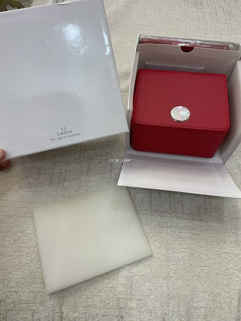 Yeni, Klassik Saat dəsti, rəng - Qızılı