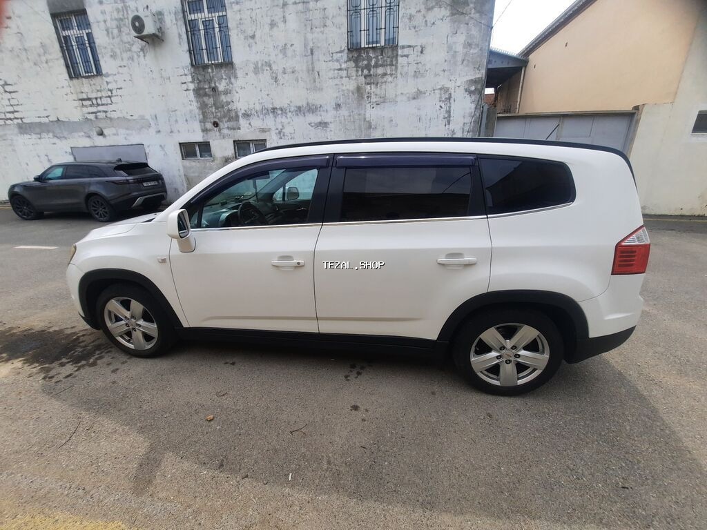 Chevrolet Orlando: 1.8 l | 2012 il 148000 km Ofrouder/SUV - şəkil 3