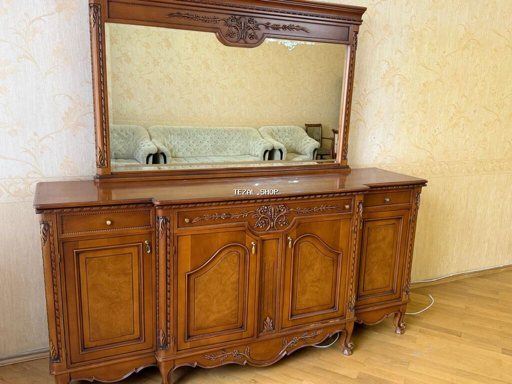 Original taxta mebelidir, kohne bahali mebeldir. Ayrı ayrılıqda da