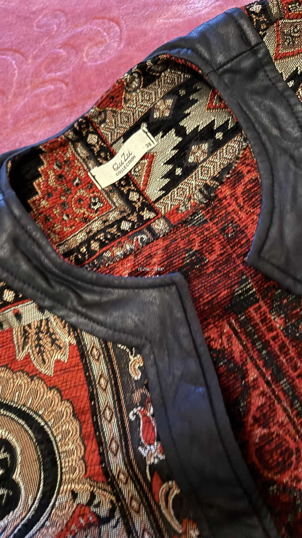 Yenidir,100azn alınıb 70-80arası satılır