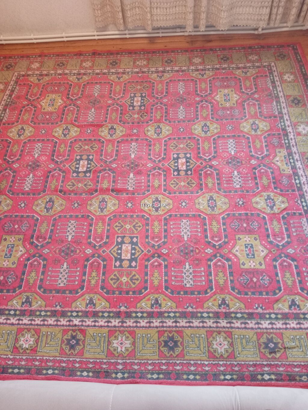 Qədimi üslubda xalça - Tip: Döşəmə xalçası - Üslub/Motif: Şərq/Qafqaz