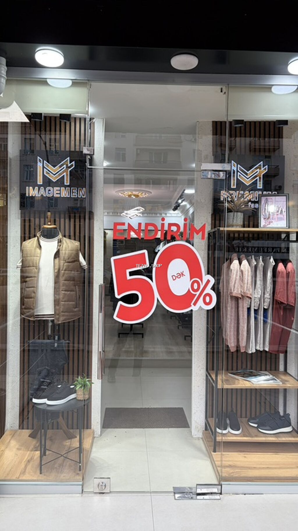 HAZIR BIZNES. Ölkədən köcürəm deyə satişa Cixarilib dükan. Hər şəraiti