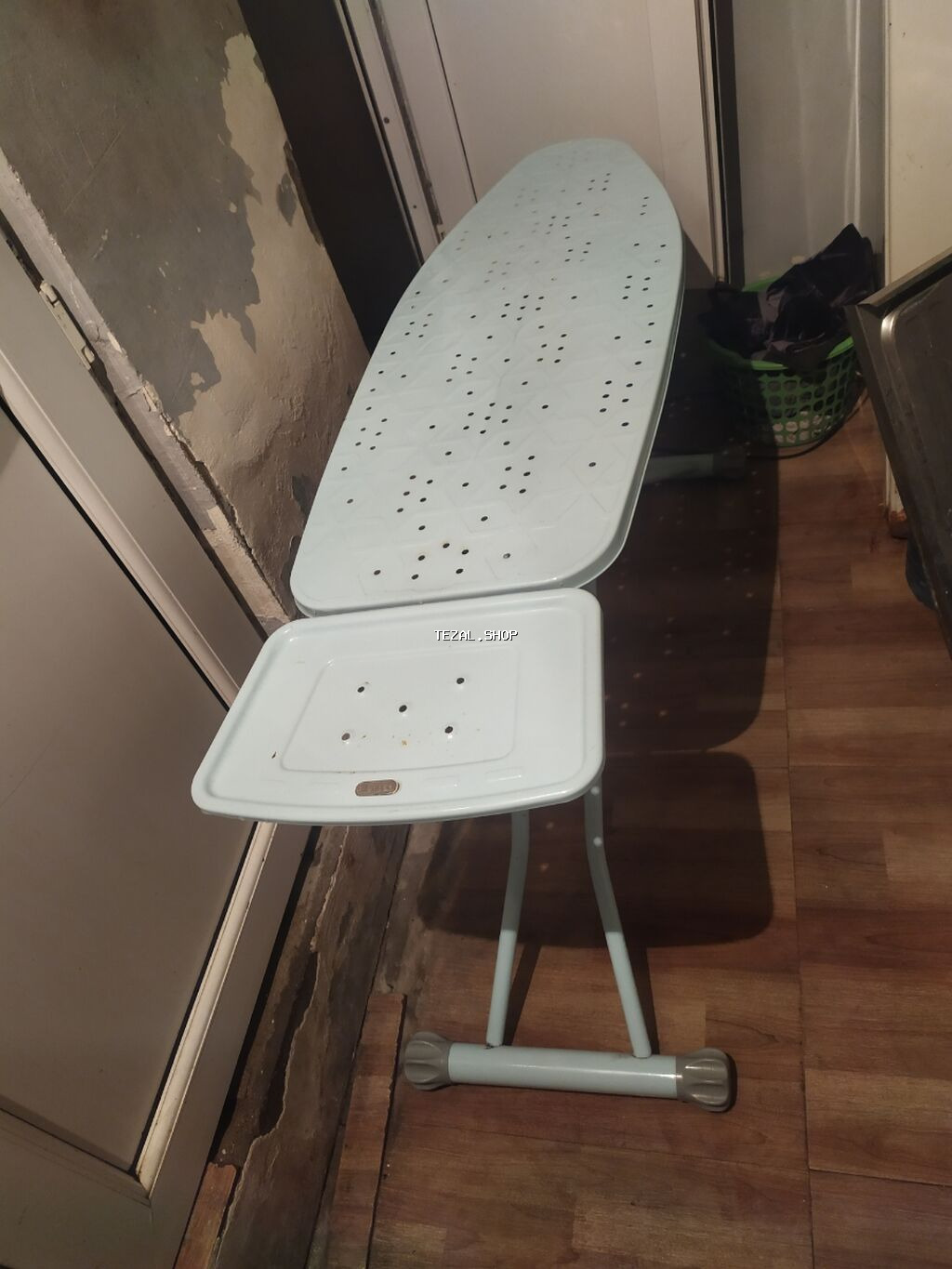 Məhsul: Ütü masası - Geniş və uzadılmış ütüləmə səthi, çoxsaylı