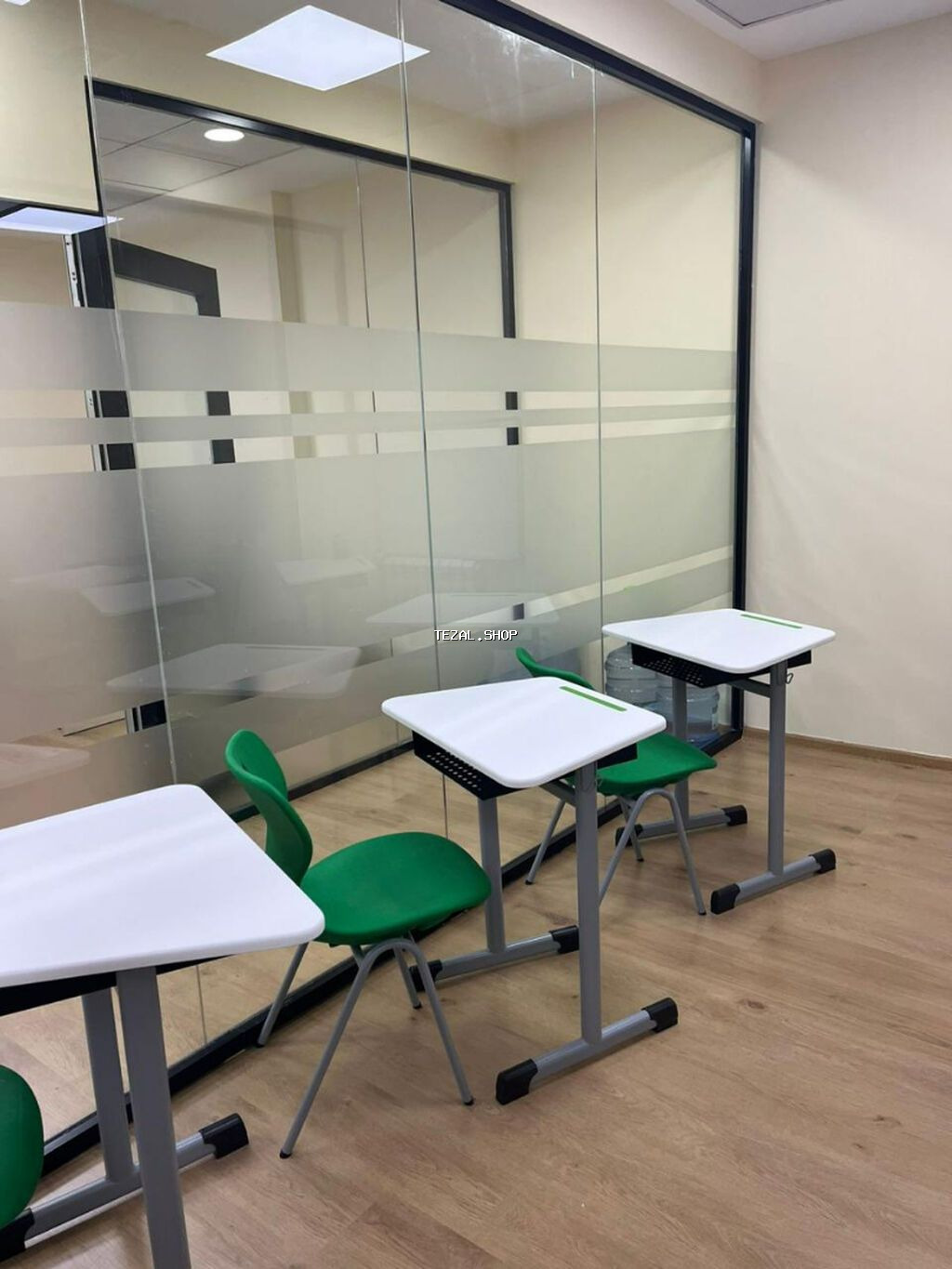 Əla və yeni təmirli, mebel və avadanlıqlarla təchiz edilmiş, soyutma - şəkil 3