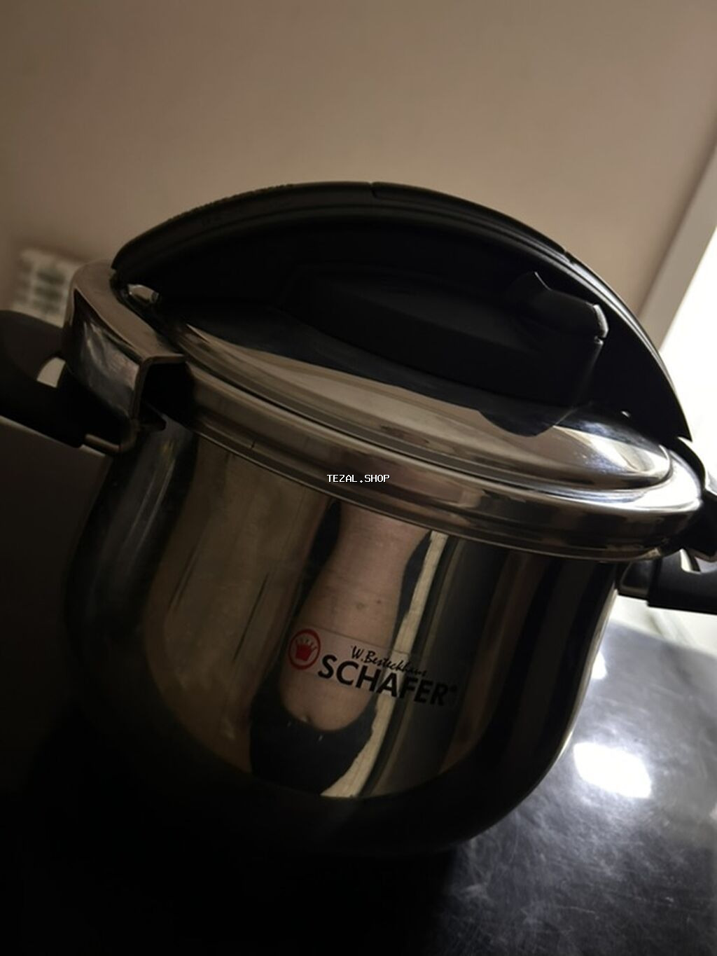 Qazan, Paslanmayan polad