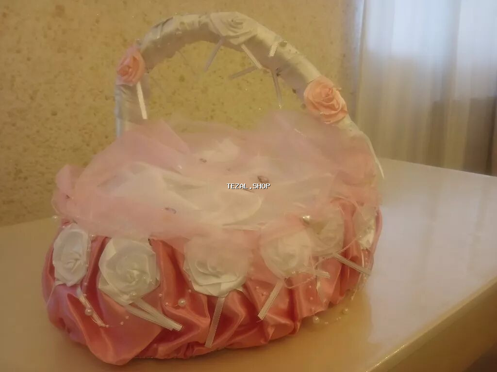 Toy və məclislər üçün dekorativ dəst - Bəzək səbətləri: Qızılı