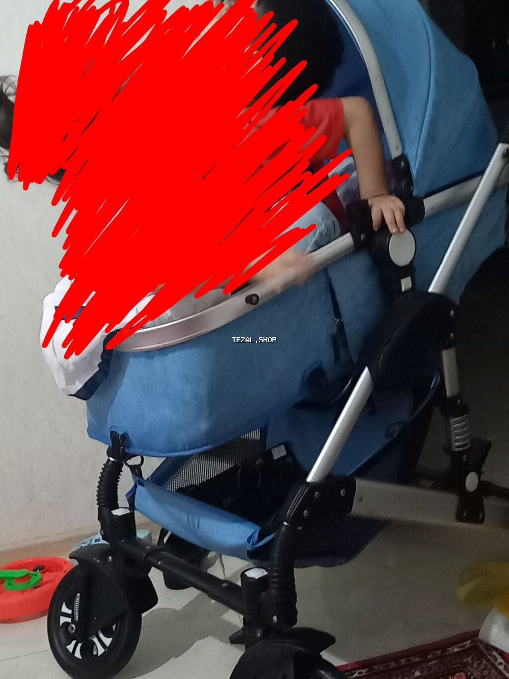 Kolyaska 2 hissədən ibarətdir ancaq yatmaq üçün olan hissə evdə - şəkil 3