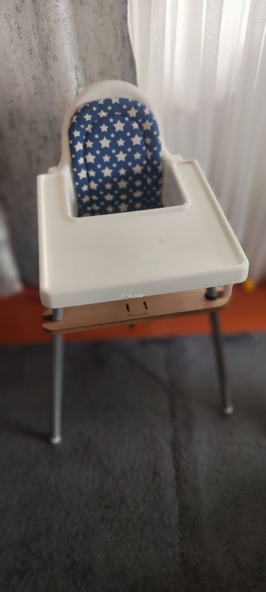 Uşaq yemək stulu - Sadə və funksional dizayn: ağ plastik oturacaq və - şəkil 3