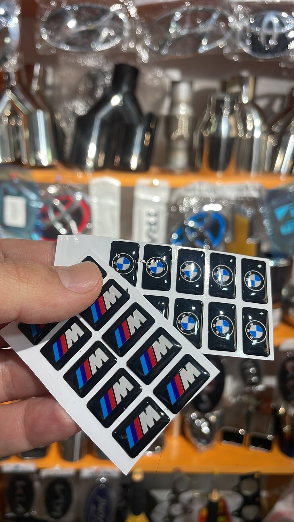 BMW üçün Emblem 💰1 AZN 🚚Ölkədaxili çatdırılma edirik. 📍1-ci ünvan