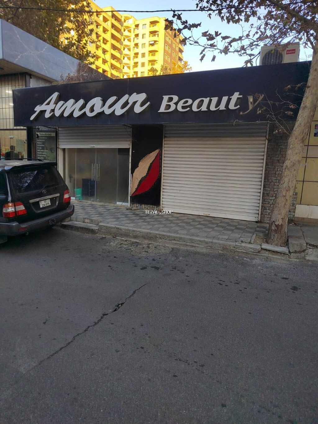 Kondisioner,sanuzel,mebeller yiqilmis veziyyetde