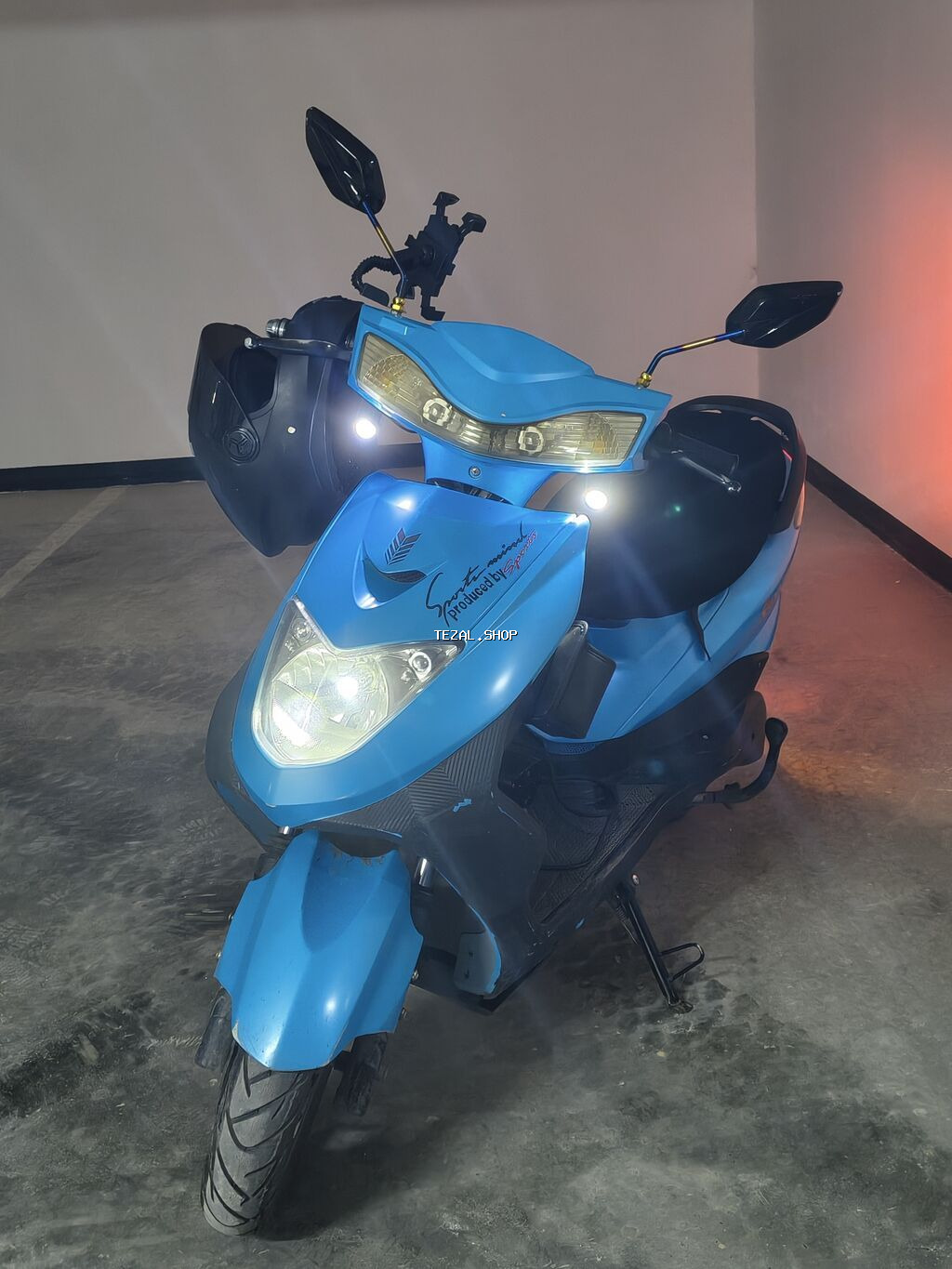 Scooter qiymətinə elektronik moped.yeni köçdüyüm evde zaryatkaya