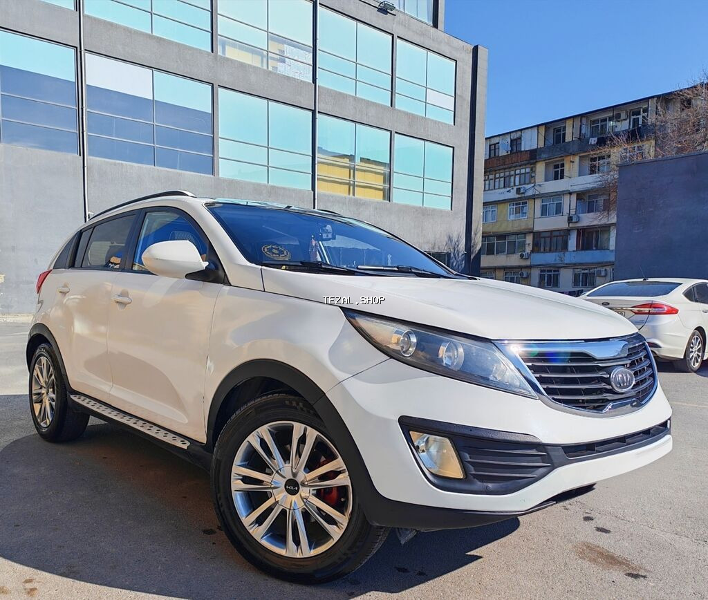 Kia Sportage: 2 l | 2011 il Ofrouder/SUV - şəkil 2