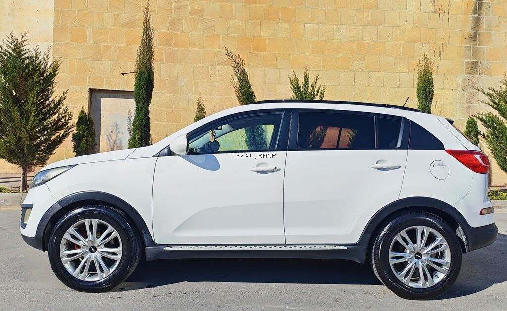 Kia Sportage: 2 l | 2011 il Ofrouder/SUV - şəkil 3