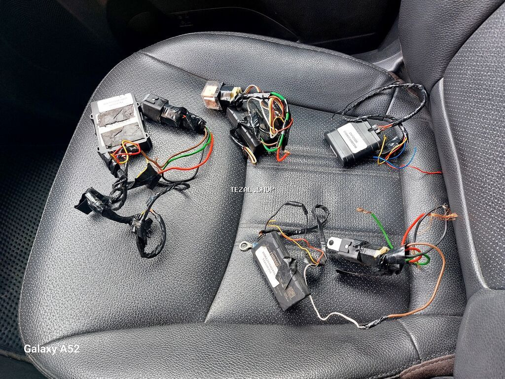 Avtomobil üçün siqnalizasiya/immobilayzer modullarının toplusu -