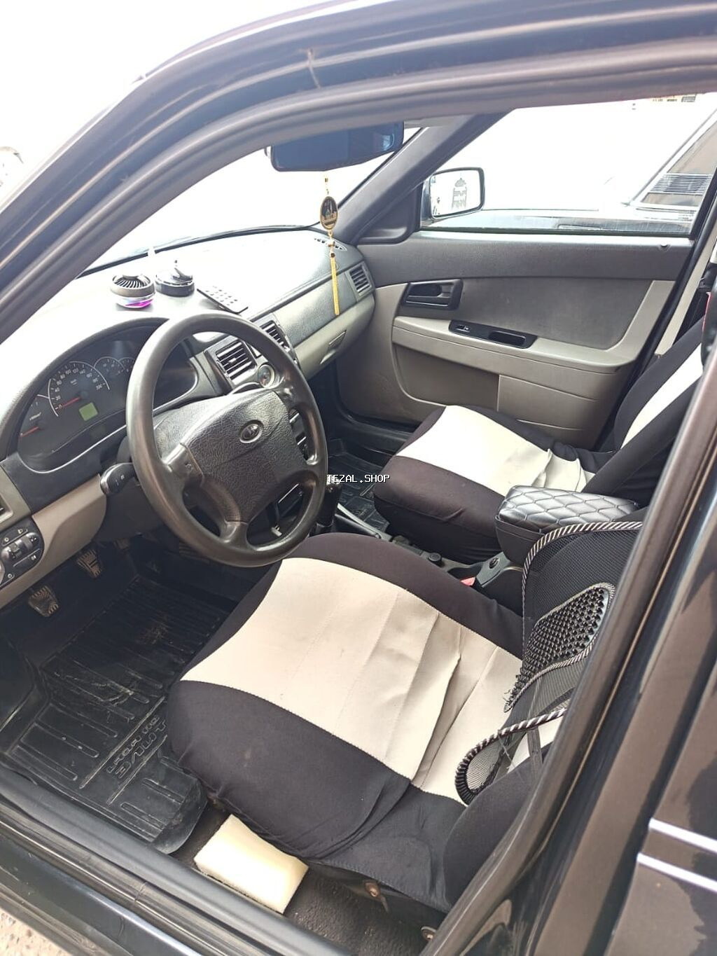 VAZ (LADA) Priora: 1.6 l | 2008 il 330000 km Sedan - şəkil 3