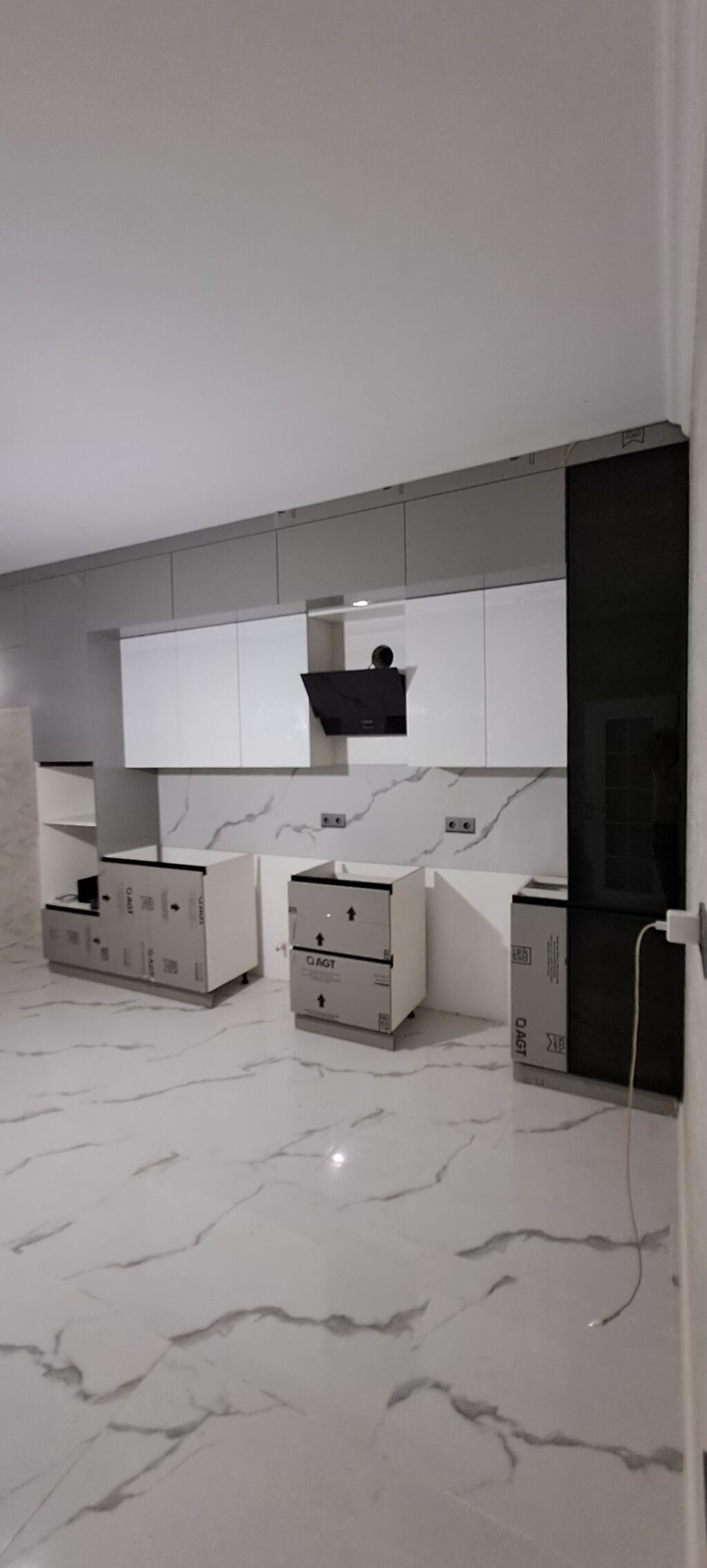 Salam. Hormetli musteriler Ozel Mebel Sexi olaraq sizlere 20 illik