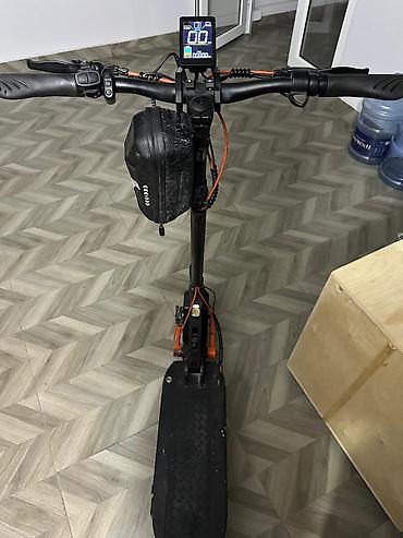 İşlənmiş Elektrik samokat 11", > 1000 Vt, > 45 km/s, Ünvandan götürmə, Pulsuz çatdırılma - şəkil 4