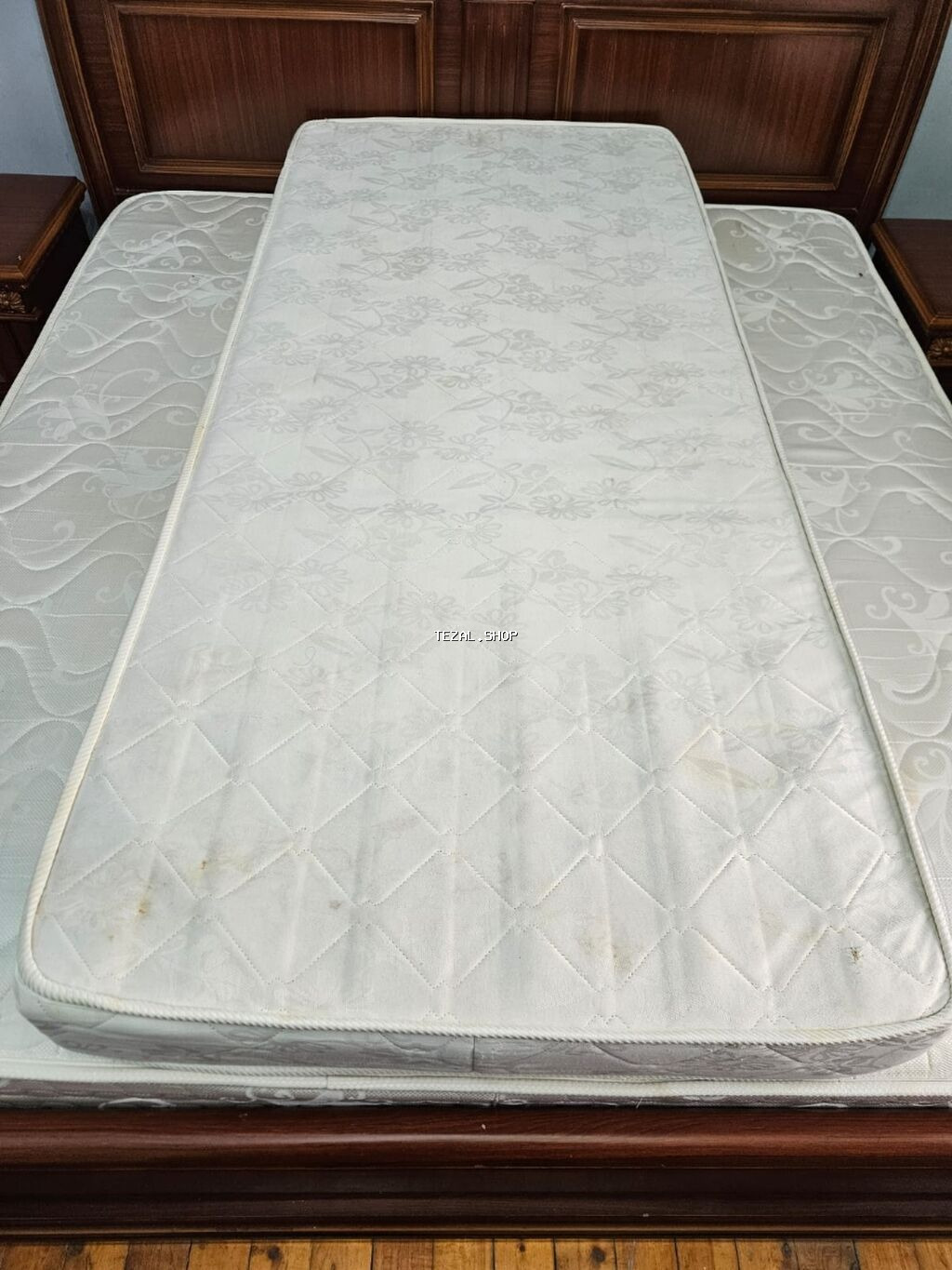 Tək nəfərlik matras 90×200 sm ölçüdə. Ünvan Biləcəri. Zəngə cavab