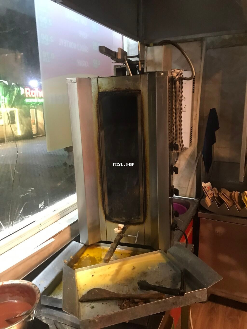 Dönər aparatı 4 və 3 ğözlü işlək vəziyyətdə. Əlavə məlumati telefonla