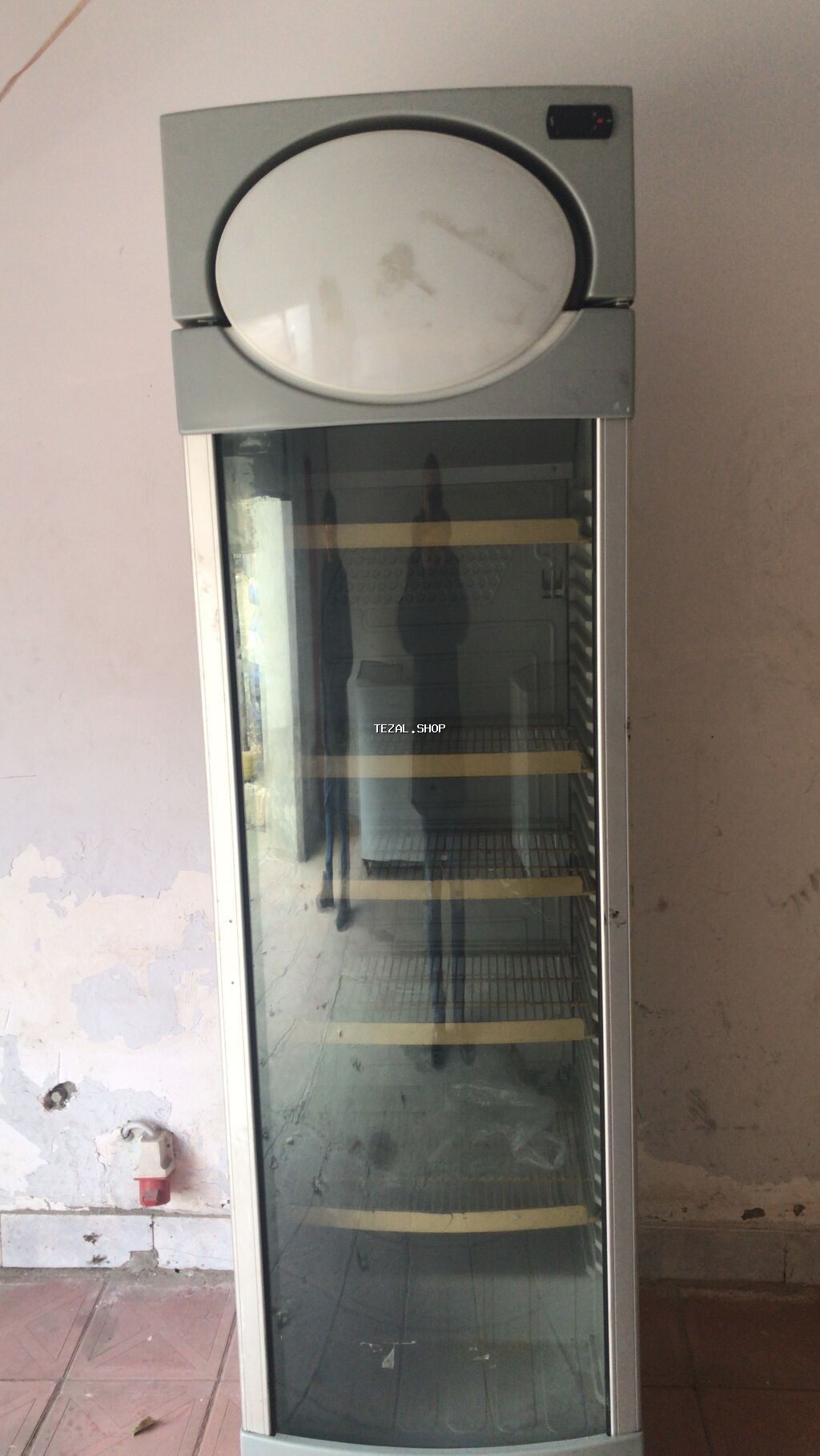 Fasfud Kafe bağlandıqdan sonra aşağıdakı avadanlıqlar satılır : Dönər