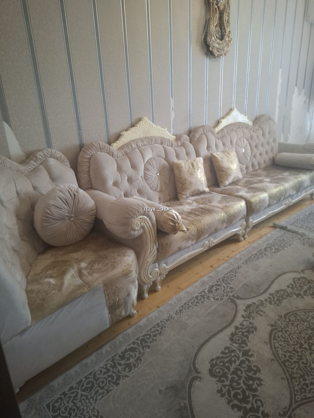 Klassik divan, Divan, Açılmayan