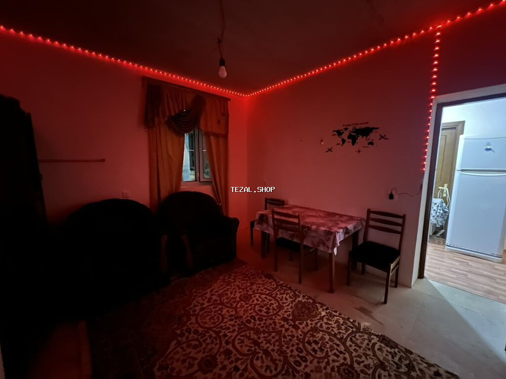 Ev xocəsəndə elnur inşaat tərəfdə yerləşir kirayə/verilir – 2 otaqlı