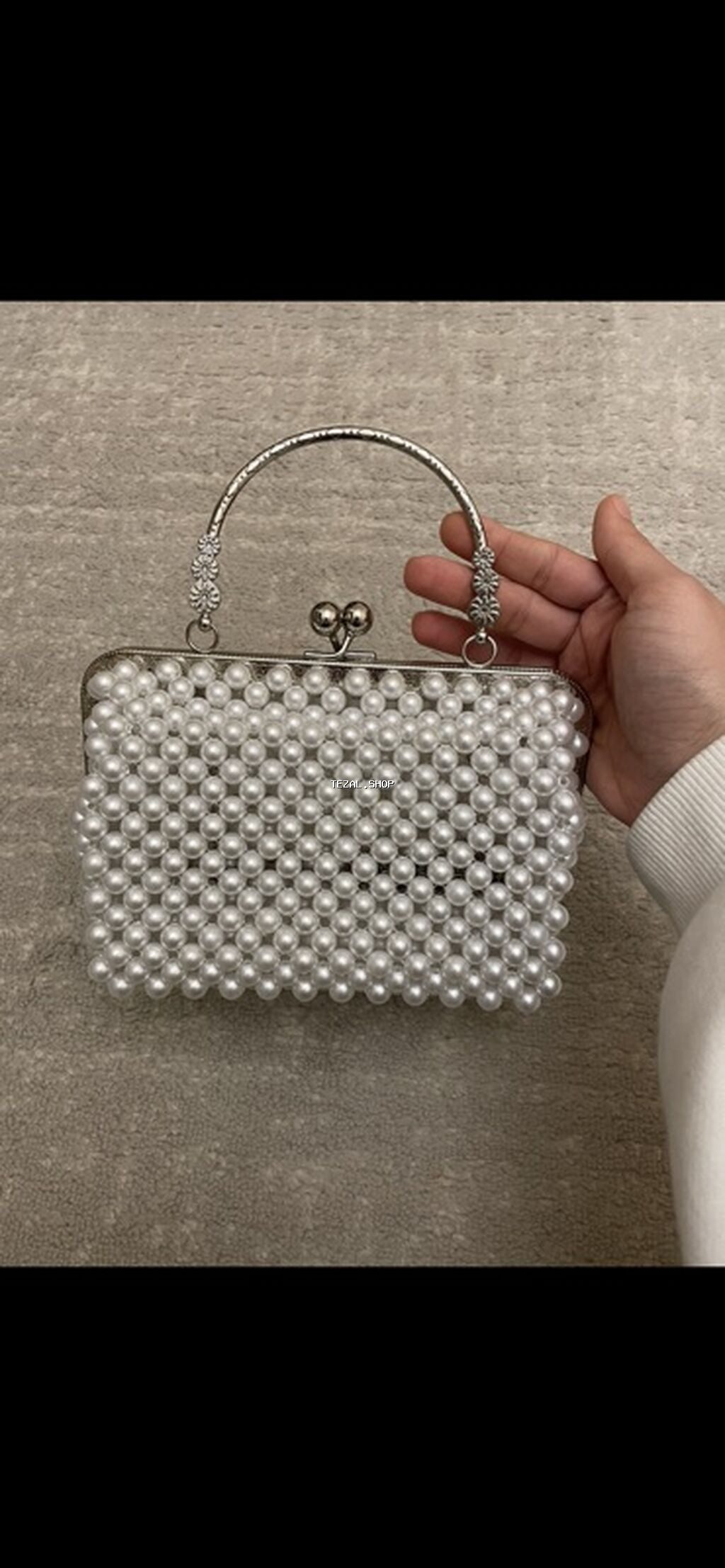 İnci naxışlı zərif əl çantası - Rəng: ağ/gümüş - Material: parıltılı