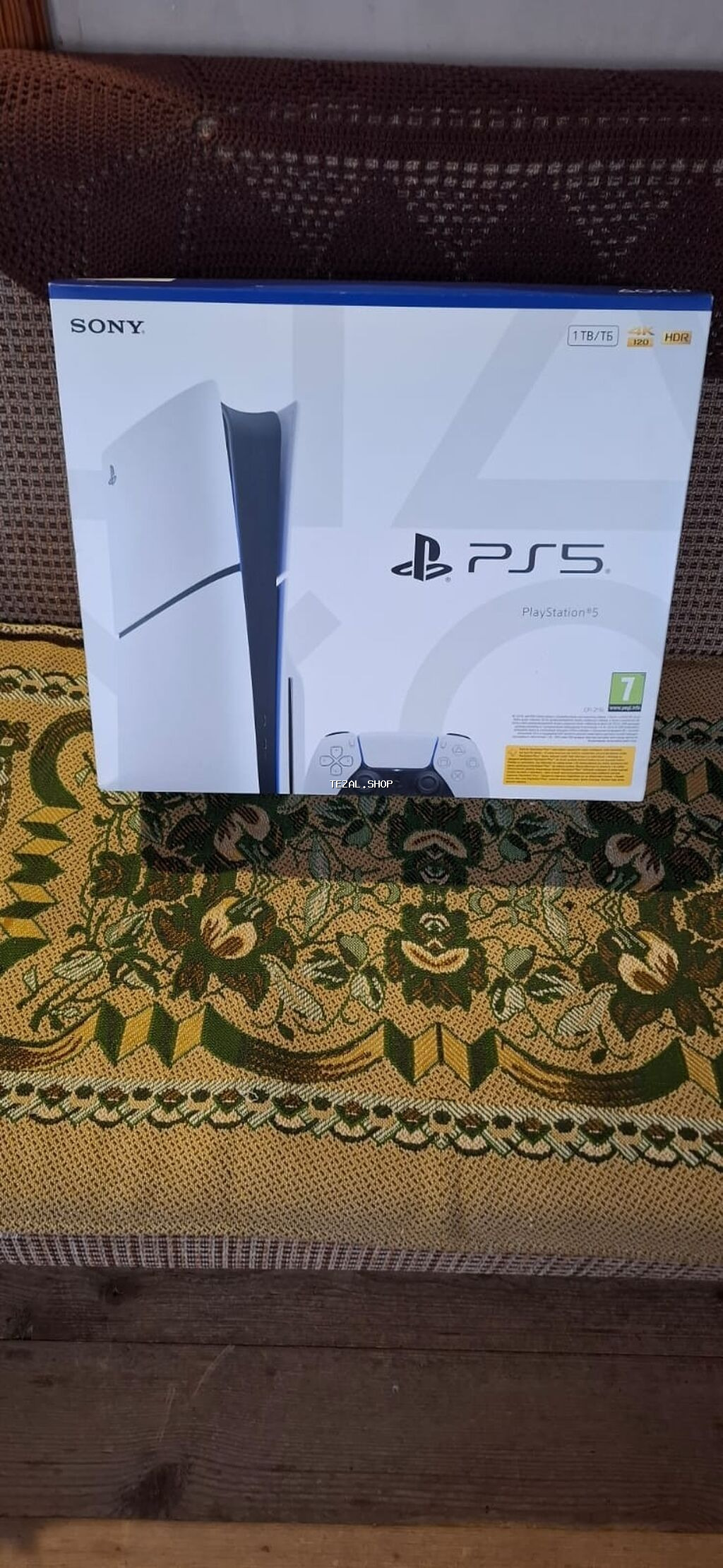 Sony PlayStation 5 (PS5) oyun konsolu - Rəsmi Sony PS5 qutusu -