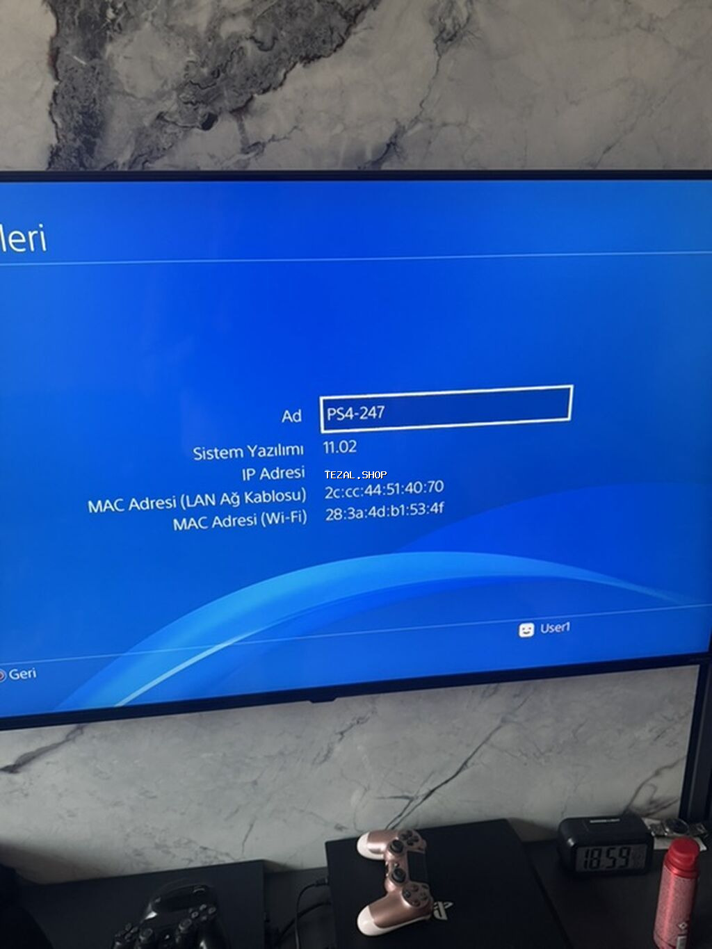 PlayStation 4 (PS4) Slim oyun konsolu Xüsusiyyətlər: - Sistem