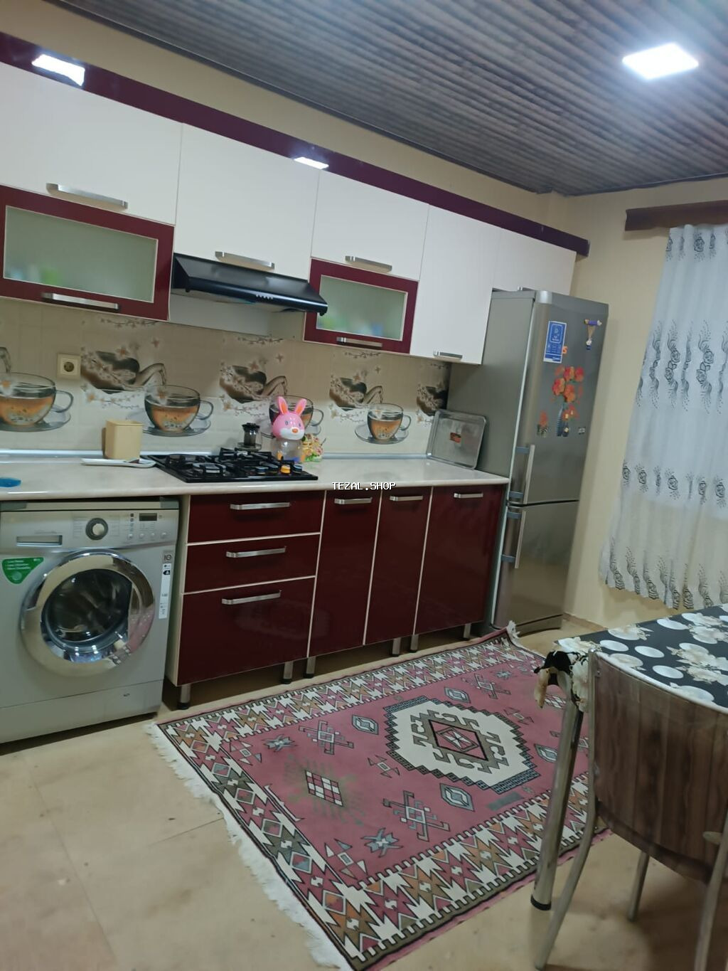 Kirayə verilir: mebellı və texnikalı mənzil - Geniş, işıqlı mətbəx - şəkil 2